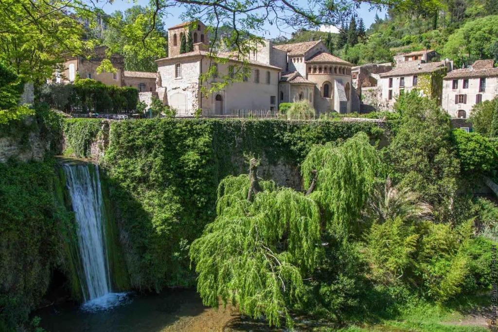 Maison Avec Exterieur Proche Saint Guilhem Le Desert Esterno foto